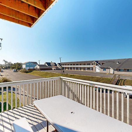 Ninos Al Mar Villa Rockaway Beach Exteriör bild